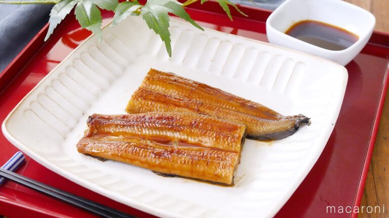 【うなぎの温め方と蒲焼のタレ】今年の丑の日は7月30日！フライパンでふっくら仕上がる蒸し方♪｜macaroni（マカロニ）
