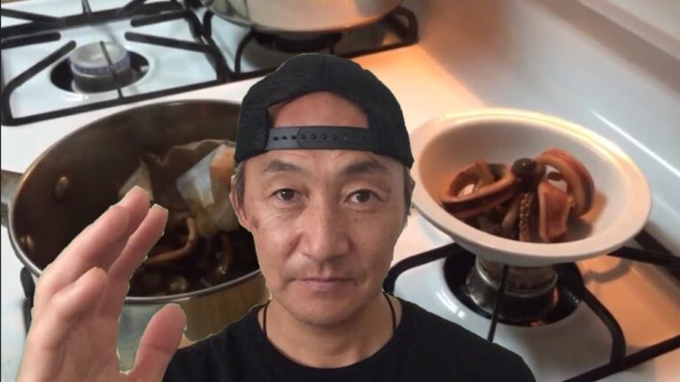 イカとしめじの煮物おうちごはん[簡単レシピ]インスタ映えSimmered squid and mushroom[simple cooking]  4)忙しい主婦に捧げる料理~ロサンゼルスより愛を込めて
