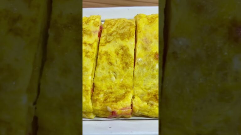 紅生姜入り厚焼き玉子スクロール Scrolling Thick-baked egg with red ginger