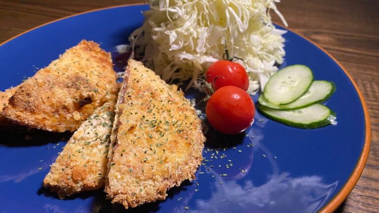 会社員がなにやら喋っていますfeat 揚げないチーズインハムカツ