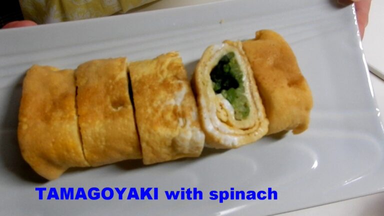 TAMAGOYAKI with spinach ほうれん草入り卵焼き