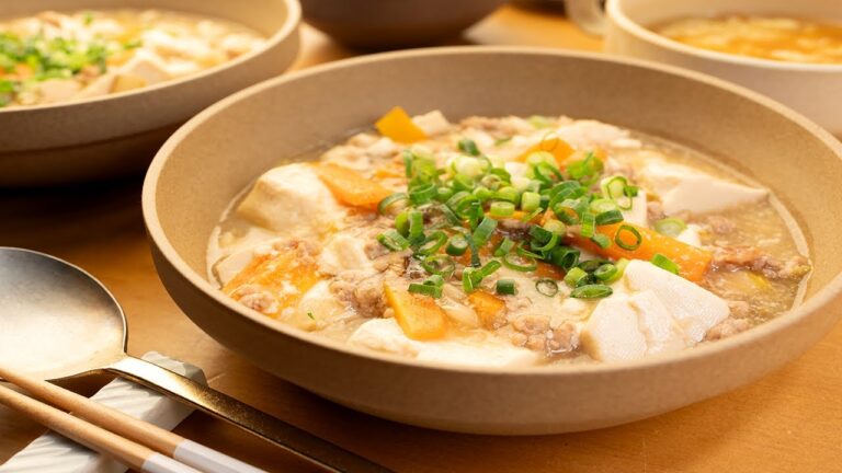 【あっという間】弱火でコトコト5分！最後にとろみ付け【豆腐のそぼろあん】