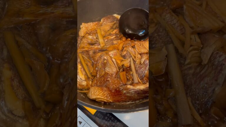 夜中に見てはいけない鯛のアラの煮付け