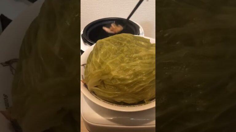 キャベツ丸ごと圧力鍋に入れてみた！#shorts