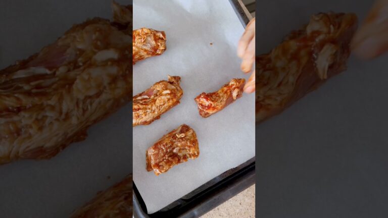 夏にスタミナ料理！豚のスペアリブグリル　#shorts