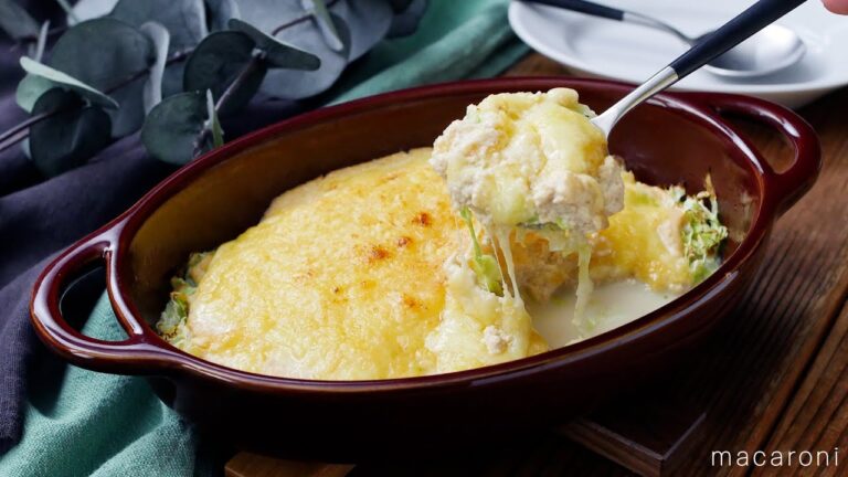 【千切りキャベツの豆腐グラタン】豆腐でとろとろふわふわ食感！キャベツの食感がアクセント♪｜macaroni（マカロニ）
