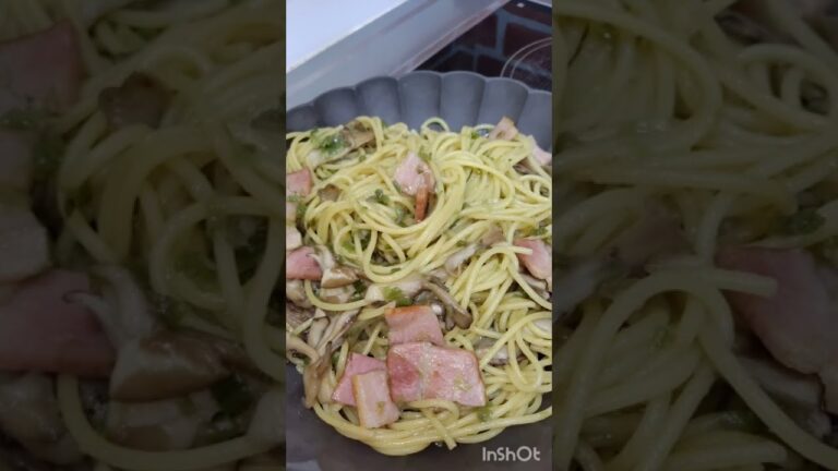 キノコとわさびの和風パスタを作ってみたよ！【料理作り】#shorts