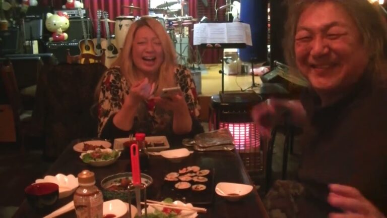 昨日は節分、恒例の熟女の手巻き寿司と豆まきでしたぁ！ヽ(^o^)丿