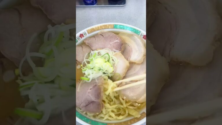 2種類のチャーシューが味わえる魅力ボリューム満点