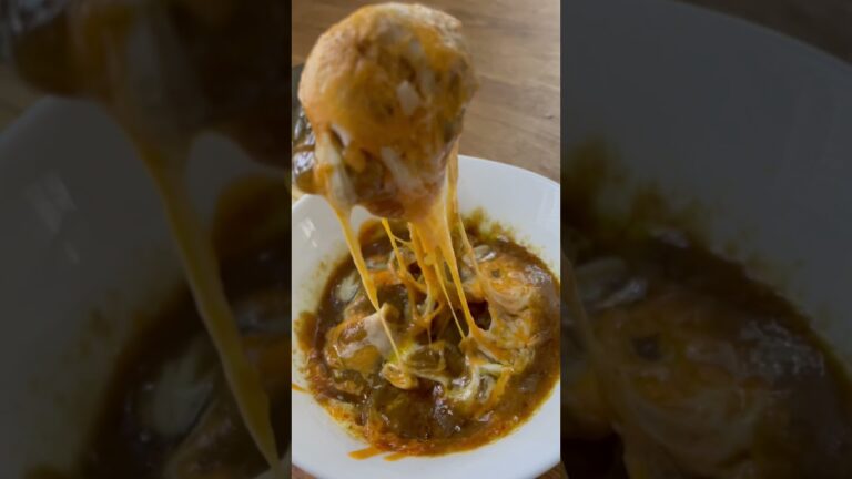 カレーにチーズかけてチンした#shorts