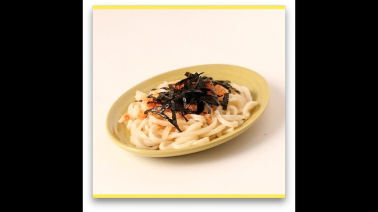 犬飼つな『力尽きレシピ』(光文社) 【冷凍うどんで作る　鮭バターしょうゆうどん】