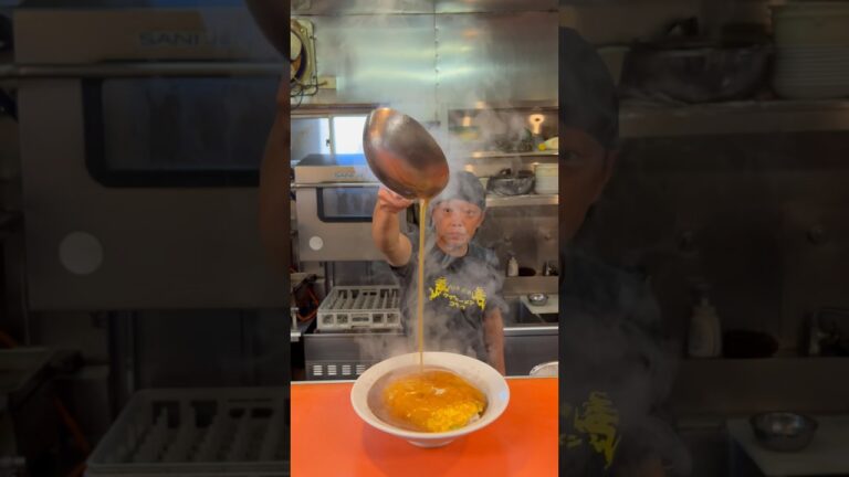 チャーハンマスターが作る天津飯！Fried Rice Master’s TENSHINHAN (Crab meat omelette) 台湾ラーメン 幸龍 名古屋グルメ #天津飯 #炒飯