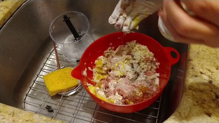 [アメリカシニアの日常]朝の散歩／グランパのハンバーグ