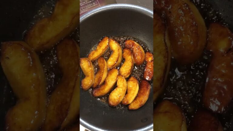りんごをバターと砂糖と一緒に焼いたやつ