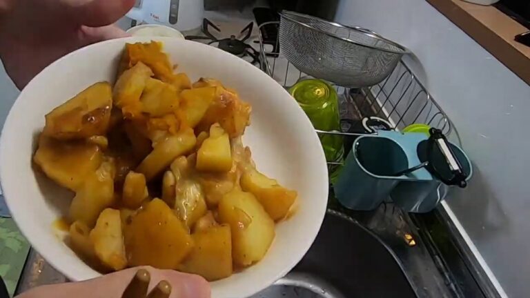 鶏手羽じゃがを作った、ご飯に合わなかった