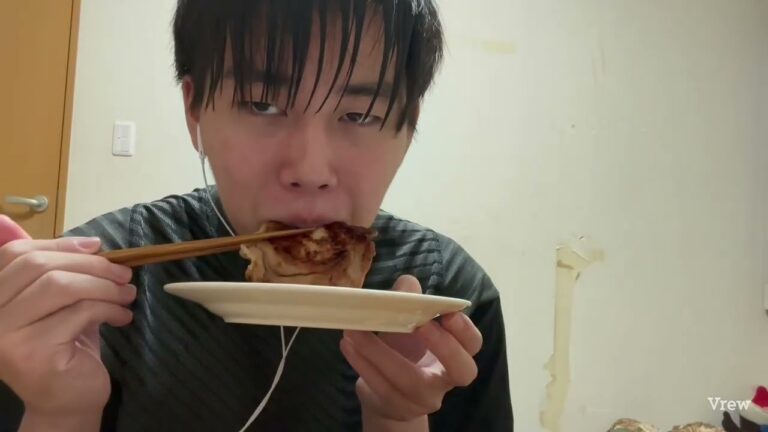 咀嚼音ASMR人生で初めて豚ロースにんにく味噌焼き食べてみたwww