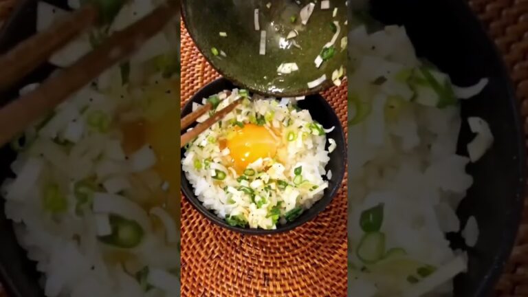 【驚愕の旨さ】ネギ塩ラー油の卵かけご飯 #簡単レシピ
