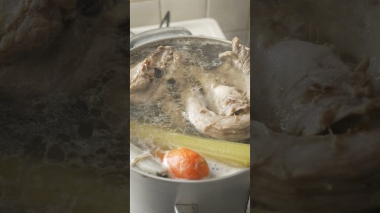 本気の鶏ガラスープ #shorts #鶏出汁 #bouillon