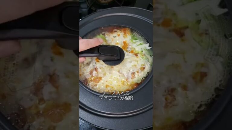 【春キャベツのミートソース煮】残ったソースに焼いた食パンをディップして食べるとまたおいしいです(^^)