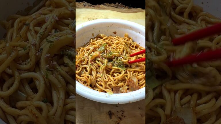 アレンジ 焼きそば UFO 日和 #shorts #yakisoba