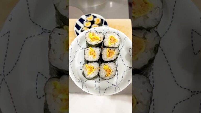 玉子焼きと鮭フレークの巻き寿司を作ってみた！