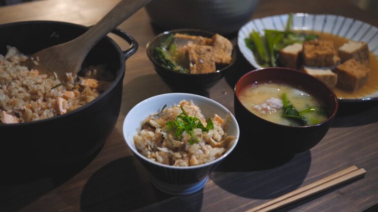 鮭とごぼうの炊き込みご飯