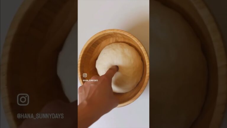 簡単に焼けるパンの作り方🍞 #ひとり暮らし #節約 #簡単レシピ #パン作り初心者