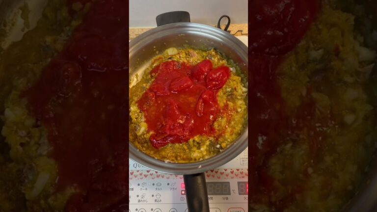 材料3つ！サバカレー