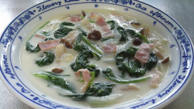 ほうれん草のクリームスープ煮