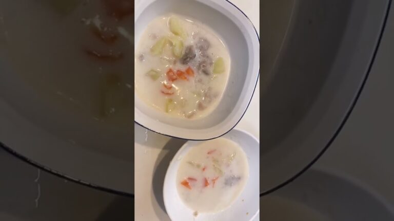 夜ご飯(1歳、2歳ご飯) シチューパクパク食べたよ！