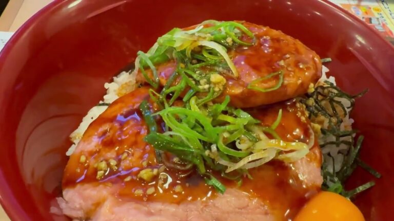 【すき家】フリスビー マグロユッケ丼特盛