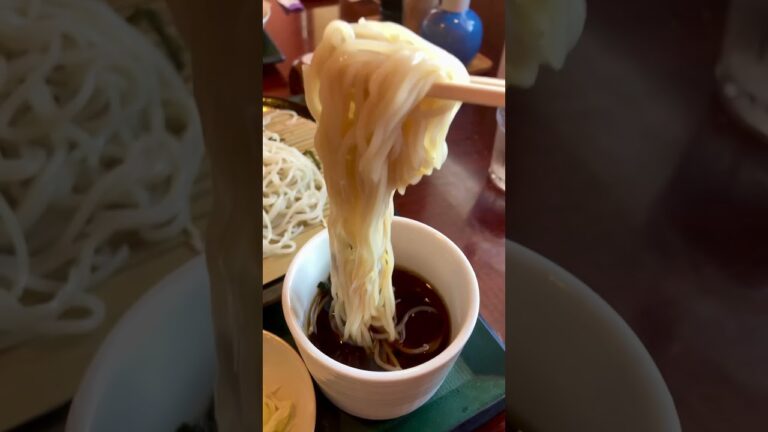 【芝くら】『天ぷら・そば・にぎり５貫セット』1280円 #青森グルメ #ランチ #青森 #蕎麦 #そば #天ぷら