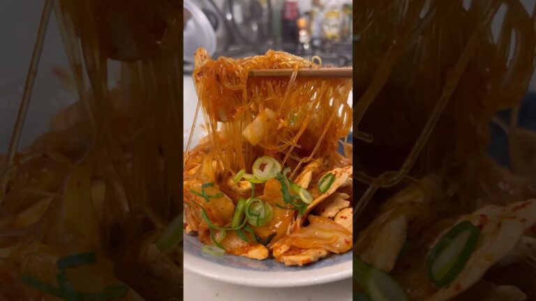 30kg痩せた男が食べている緑豆はるさめ鶏キムチの作り方を紹介します！#shorts #short