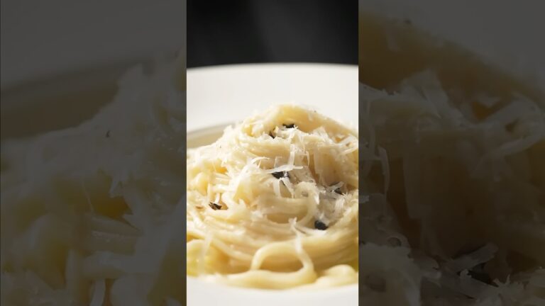 嫌でも太れるチーズパスタ#shorts #川越シェフ