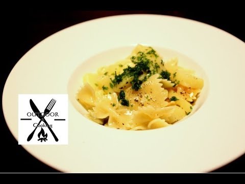 【パスタ】ジャガイモのシンプルなソースで食べるファルファーレ