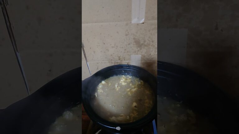 残り汁で作る、たまご味噌雑炊。　#飯テロ #鍋 #料理 #food #cooking #たまご　#味噌