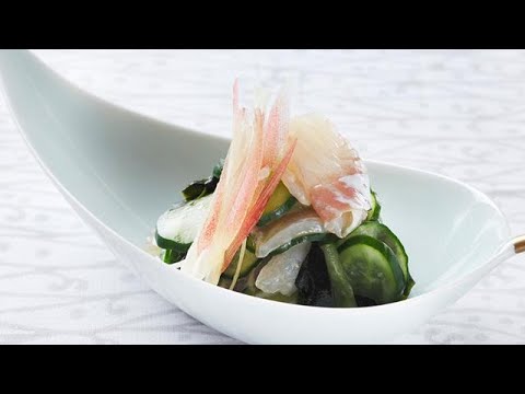 おかずラボ　あえもの自在に（２）キュウリとワカメと白身魚の三杯酢あえ