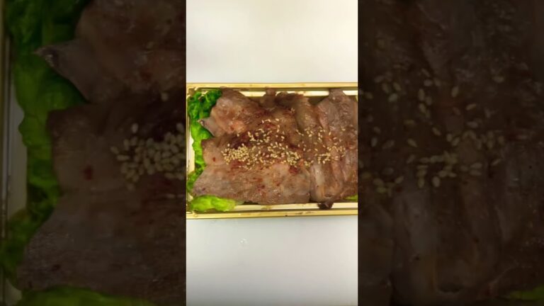 黒毛和牛ロースステーキ弁当食べるわ🤩