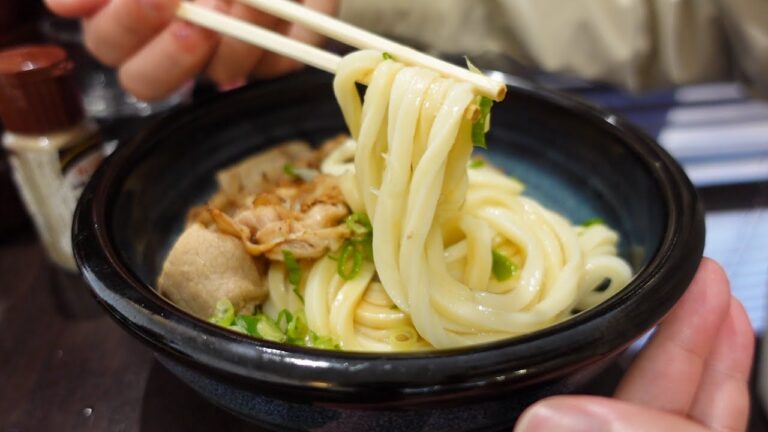 【昼前から超満車‼︎香りに味にめちゃくちゃ美味しい讃岐うどん‼︎】芸術的な美しい麺‼︎ここならでは、ここにしかない讃岐うどんの名店【うどん松ゆき】香川県三豊市
