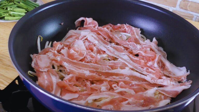 【超簡単】料理人が教える『豚ニラもやし』の作り方