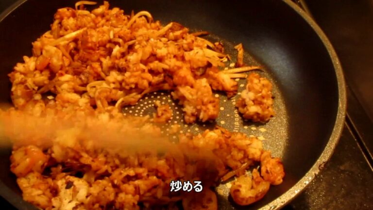 「S&B 李錦記 魚醤(ナンプラー)」と「S&B シーズニング タンドリーチキン」でナシゴレン