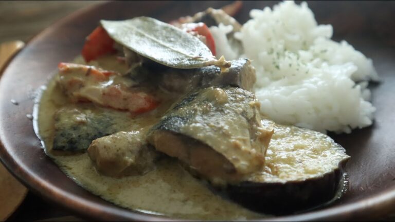 サバ缶丸ごと。ヘルシーグリーンカレー