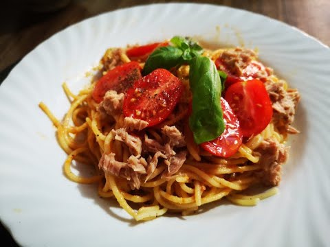 超簡単レシピ　すぐにできる冷たいパスタ　赤パブリカとツナ編