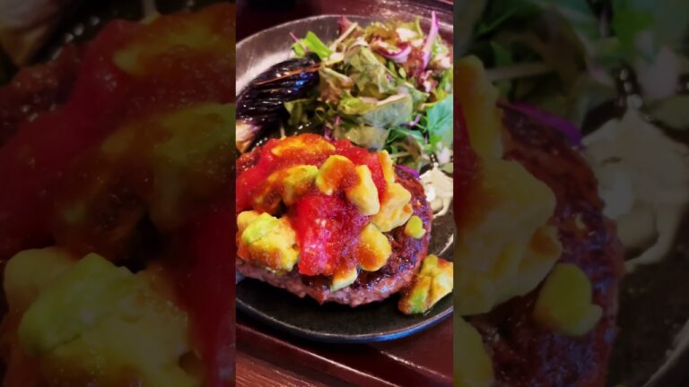 アボカドソース　ハンバーグ定食