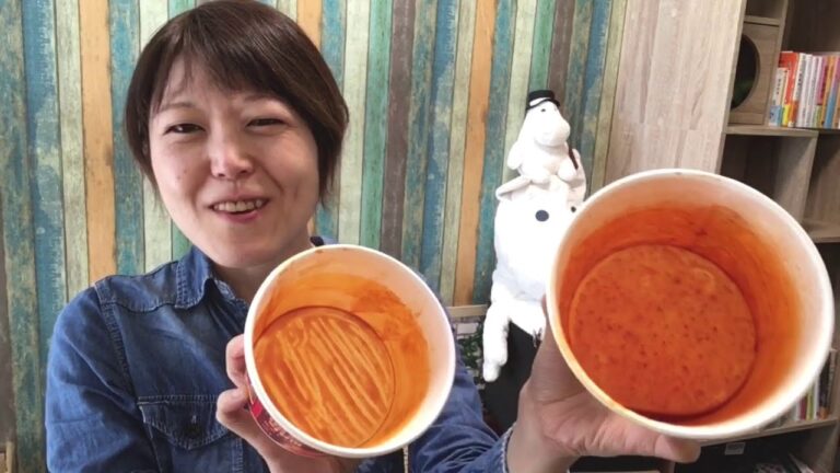 【旨辛vsハバネロ】辛いトッポギ食べ比べたら唇が大変だった（インスタント韓国料理）