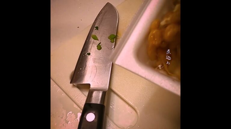 「イカ大根」で沁みるラップと共に大根菜もいただく