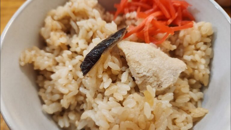 【 #飯テロ 料理配信 】干し椎茸と鶏肉むね肉の炊き込みご飯