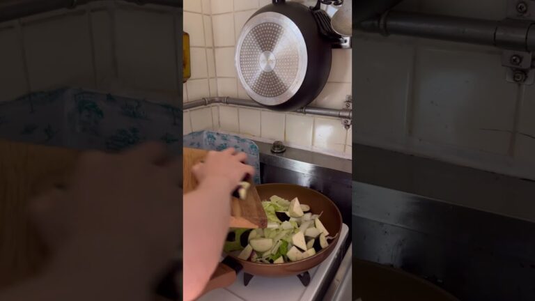 くたくた白菜なすの豚バラ甘酢あん🦭🥬🍆🐖 #料理動画 #料理 #簡単レシピ #栄養士 #腸活レシピ #腸活 #腸活ダイエット #レシピ動画 #白菜 #白菜レシピ #なす #なすレシピ