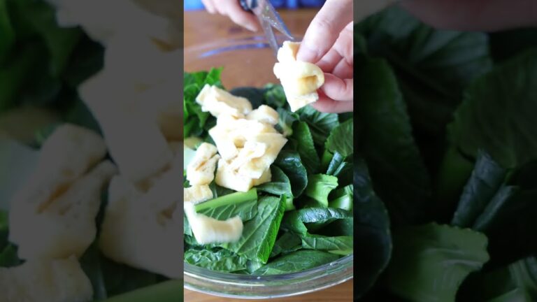 太らない簡単レシピ【小松菜のレンチン煮びたし】の作り方＆レシピ  57kcal #shorts