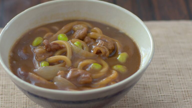 和風カレーうどん｜茅乃舎だし